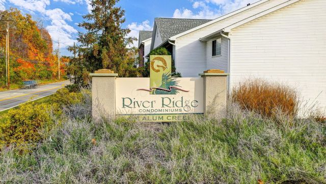 6170 Harbour Pointe, 101, Columbus, OH 43231