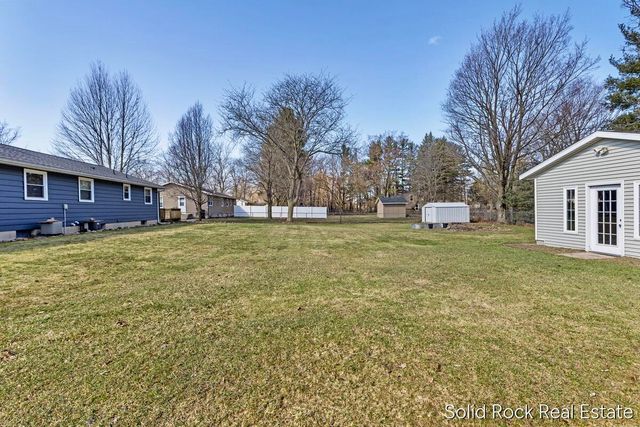 5817 Country View Drive 5815, Allendale Twp, MI 49401