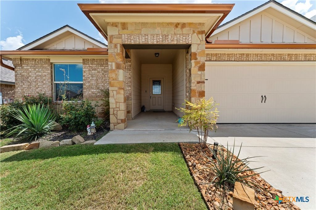 8903 Sky Crest Drive, Temple, TX 76502