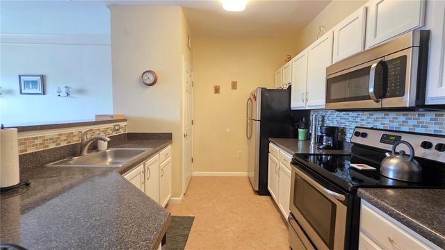 4802 51ST STREET W 1921, Bradenton, FL 34210