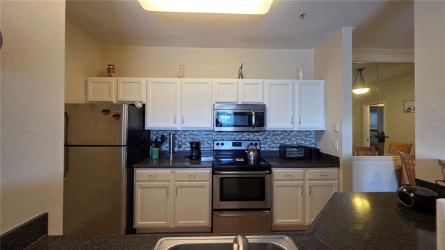 4802 51ST STREET W 1921, Bradenton, FL 34210