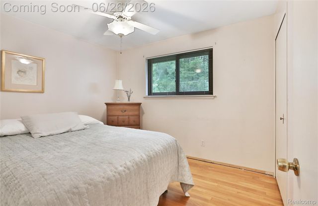 14628 Yale Street, Livonia, MI 48154