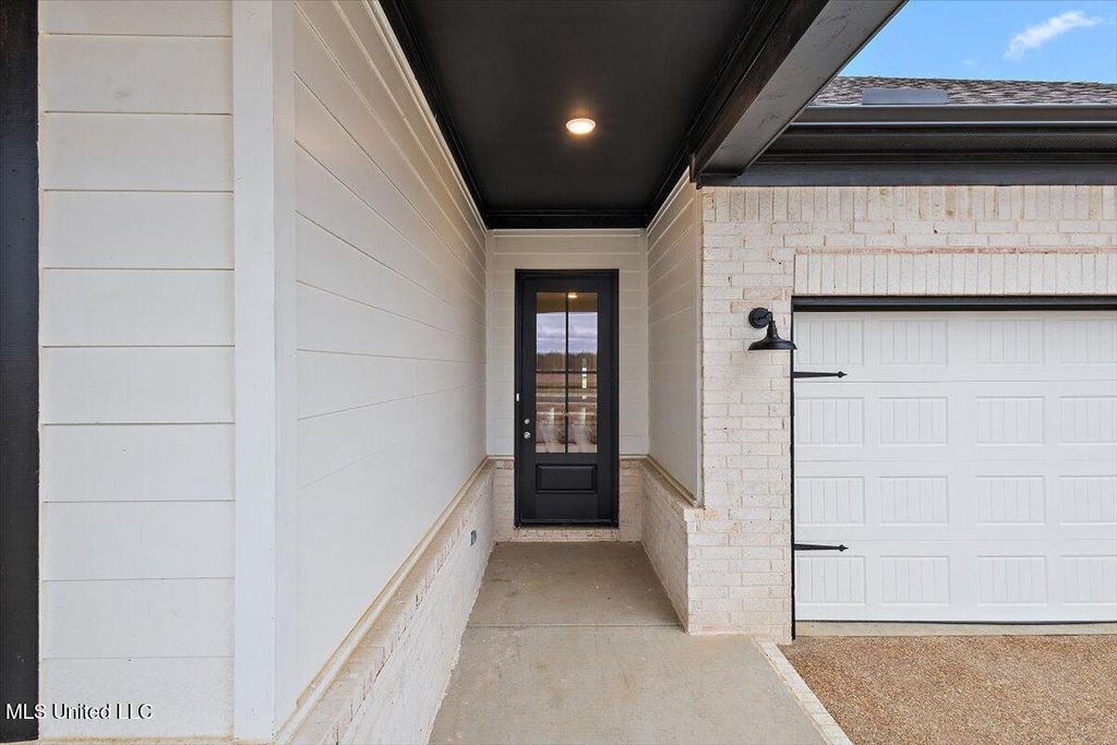 843 W Quitman Court, Nesbit, MS 38651 — photo 5
