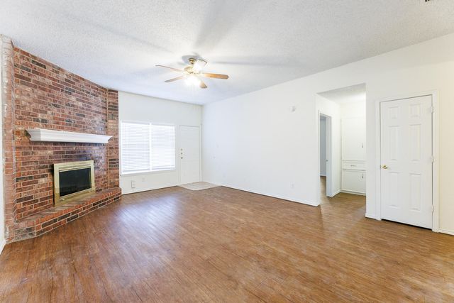 6412 32nd Street, Lubbock, TX 79407