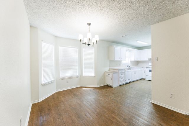 6412 32nd Street, Lubbock, TX 79407