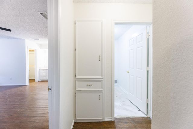 6412 32nd Street, Lubbock, TX 79407