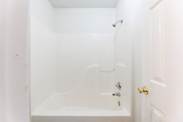 6412 32nd Street, Lubbock, TX 79407