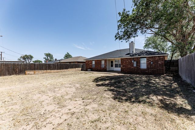 6412 32nd Street, Lubbock, TX 79407