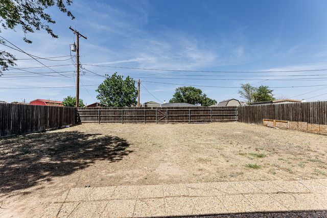 6412 32nd Street, Lubbock, TX 79407