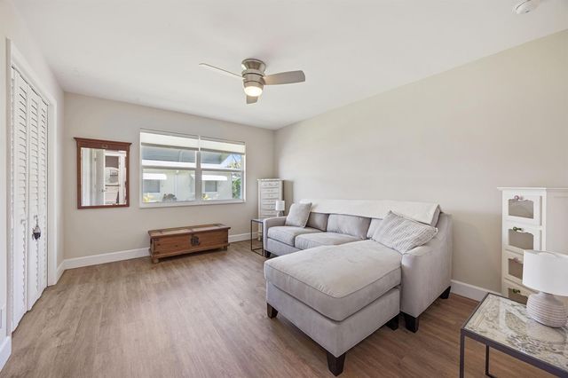 200 South Boulevard A, Boynton Beach, FL 33435