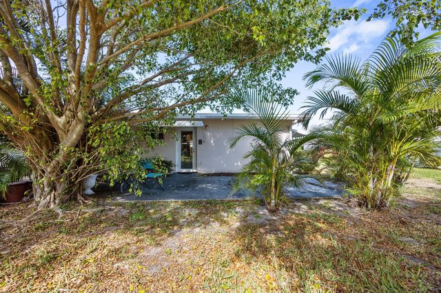 200 South Boulevard A, Boynton Beach, FL 33435