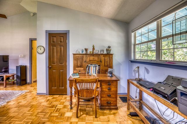 144 Century Lane, Bellville, TX 77418