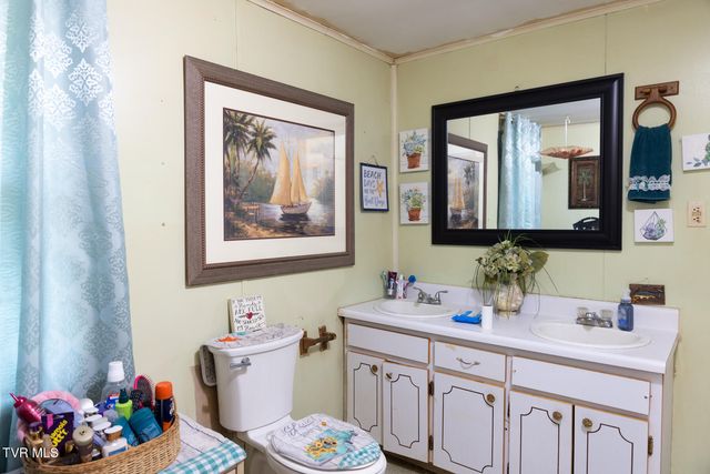 133 Bob Wright Road, Elizabethton, TN 37643