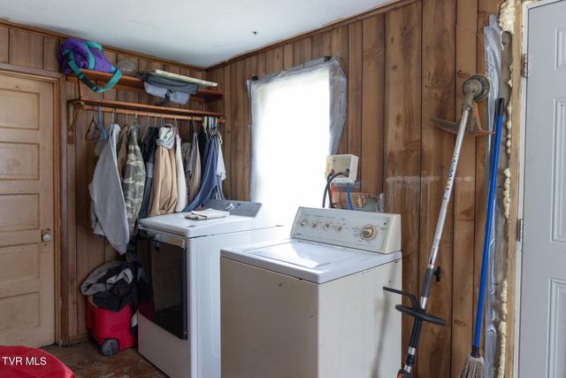 133 Bob Wright Road, Elizabethton, TN 37643