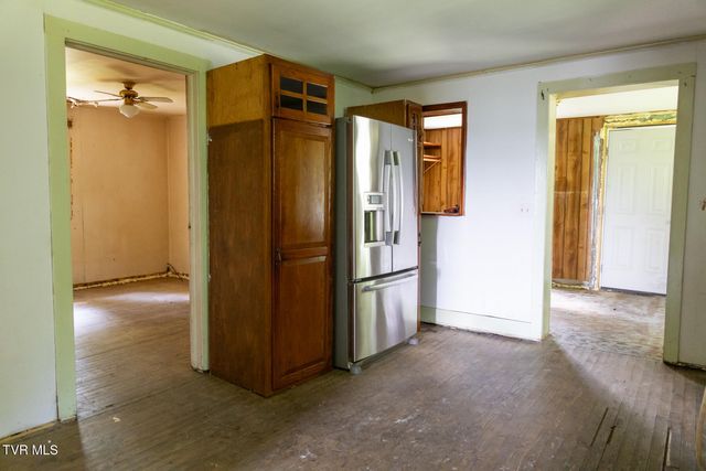 133 Bob Wright Road, Elizabethton, TN 37643