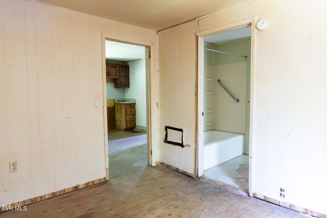 133 Bob Wright Road, Elizabethton, TN 37643