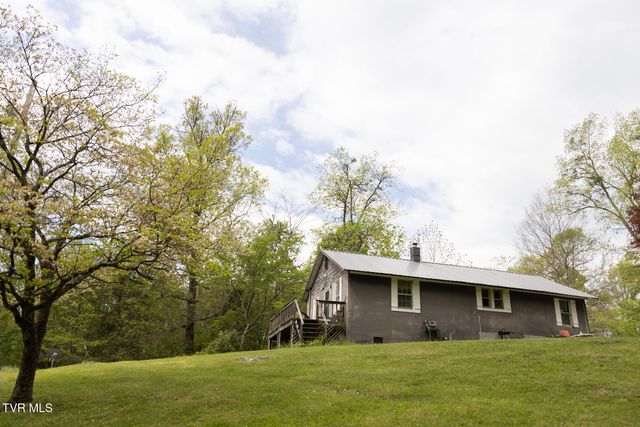 133 Bob Wright Road, Elizabethton, TN 37643