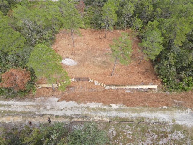 KENTUCKY STREET, Paisley, FL 32767