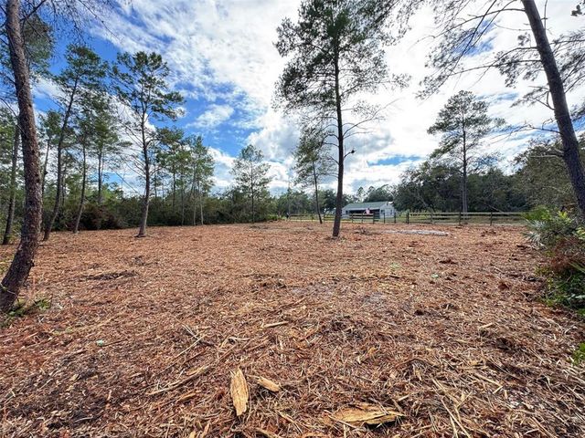 KENTUCKY STREET, Paisley, FL 32767
