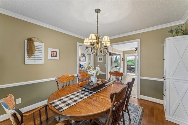 3711 NE Beechwood Drive, Lee's Summit, MO 64064