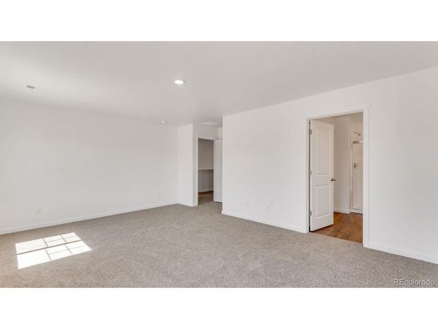 9938 Danube Ct, Commerce City, CO 80022