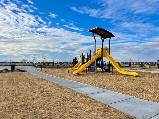 9938 Danube Ct, Commerce City, CO 80022