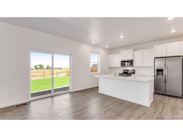 9938 Danube Ct, Commerce City, CO 80022