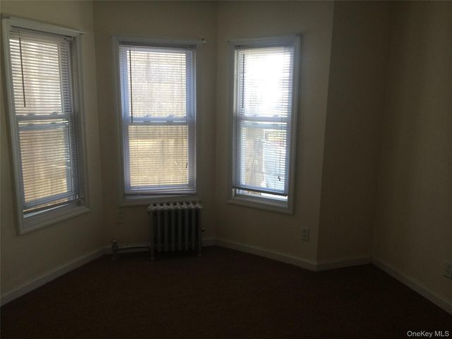 143-22 94th Avenue 2, Briarwood, NY 11435