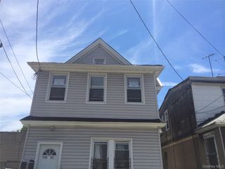 143-22 94th Avenue 2, Briarwood, NY 11435