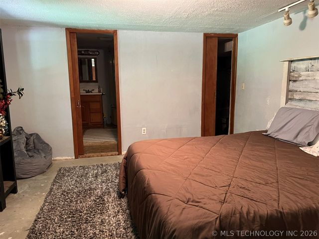 5105 W Rule Drive, Terlton, OK 74081