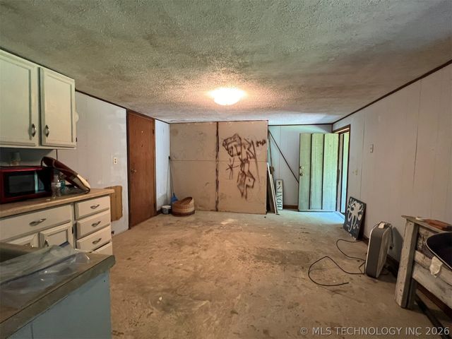 5105 W Rule Drive, Terlton, OK 74081