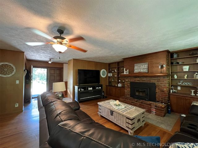 5105 W Rule Drive, Terlton, OK 74081