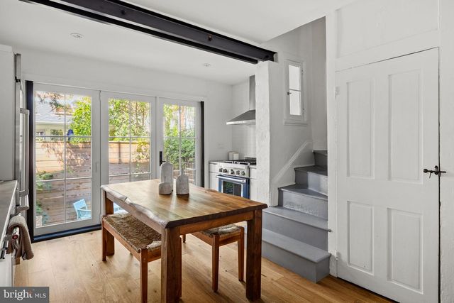 320 S ISEMINGER ST, Philadelphia, PA 19107