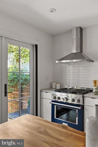 320 S ISEMINGER ST, Philadelphia, PA 19107