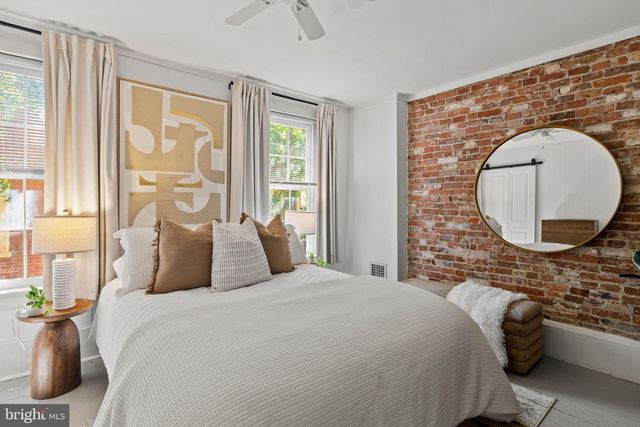 320 S ISEMINGER ST, Philadelphia, PA 19107
