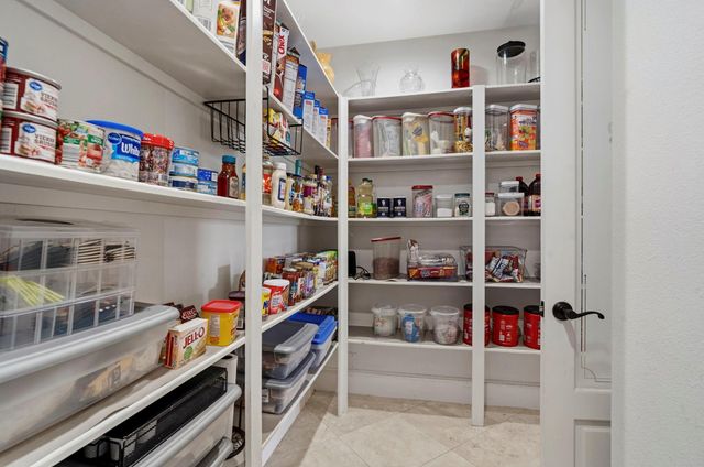 8522 Thornberry Hollow Court, Missouri City, TX 77459