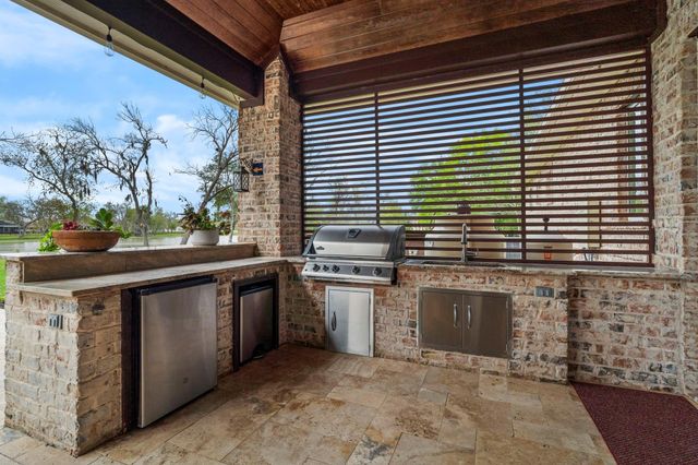 8522 Thornberry Hollow Court, Missouri City, TX 77459