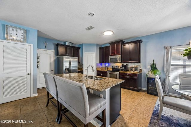 96486 STARFISH Drive, Yulee, FL 32097