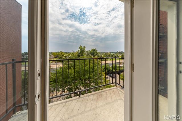 5630 Pershing Avenue 59, St Louis, MO 63112