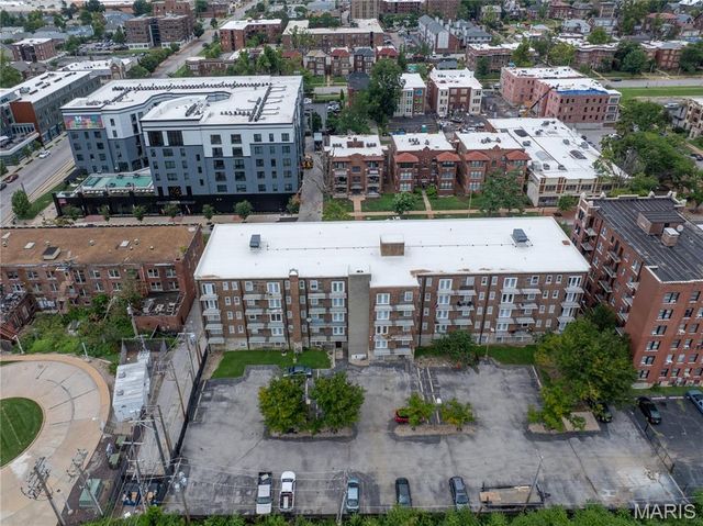 5630 Pershing Avenue 59, St Louis, MO 63112