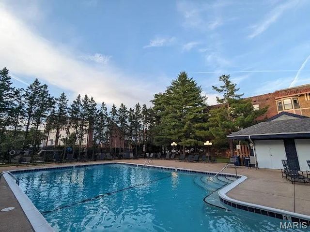 5630 Pershing Avenue 59, St Louis, MO 63112