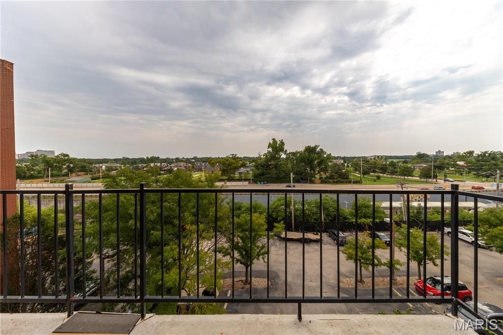 5630 Pershing Avenue 59, St Louis, MO 63112