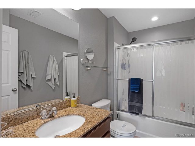 12768 Ivanhoe St, Thornton, CO 80602