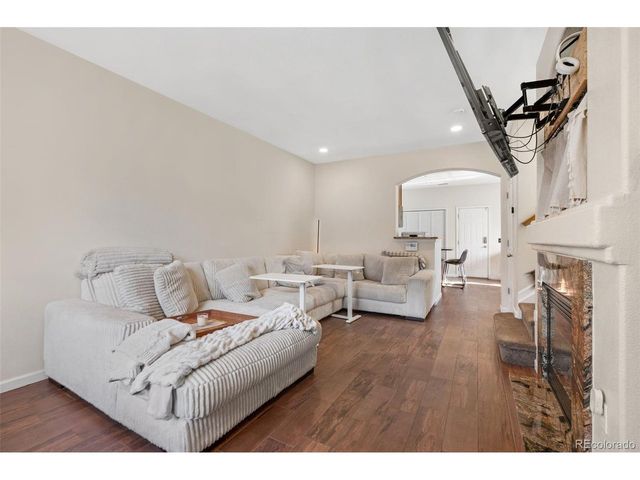 12768 Ivanhoe St, Thornton, CO 80602