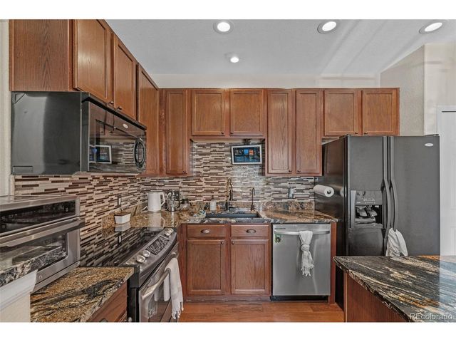 12768 Ivanhoe St, Thornton, CO 80602