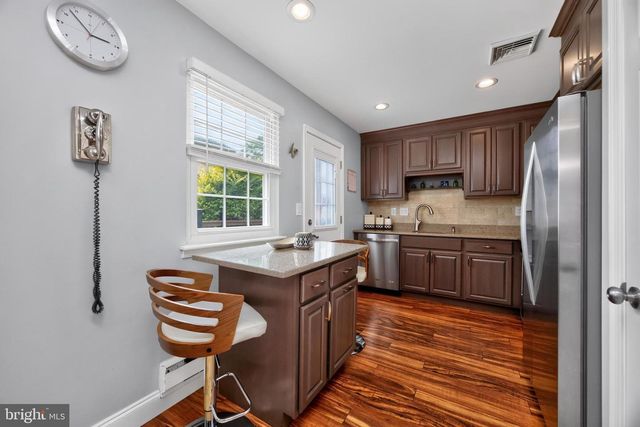14 WINDEMERE CT, Downingtown, PA 19335