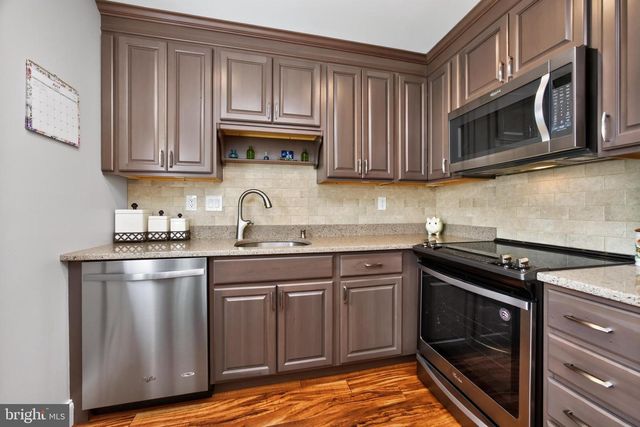 14 WINDEMERE CT, Downingtown, PA 19335
