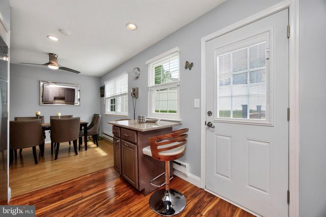 14 WINDEMERE CT, Downingtown, PA 19335