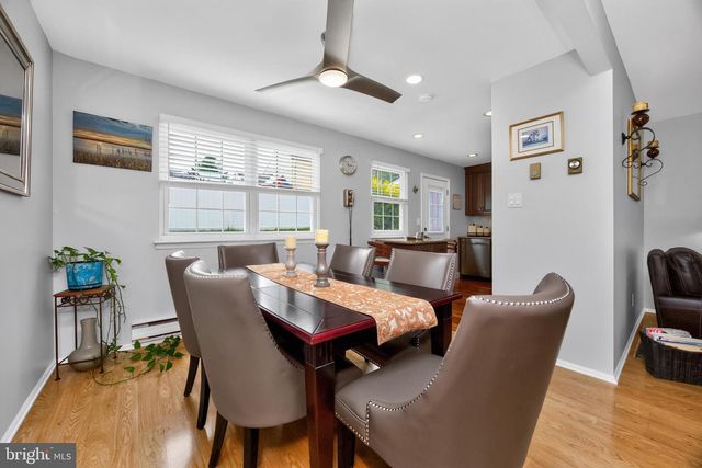 14 WINDEMERE CT, Downingtown, PA 19335