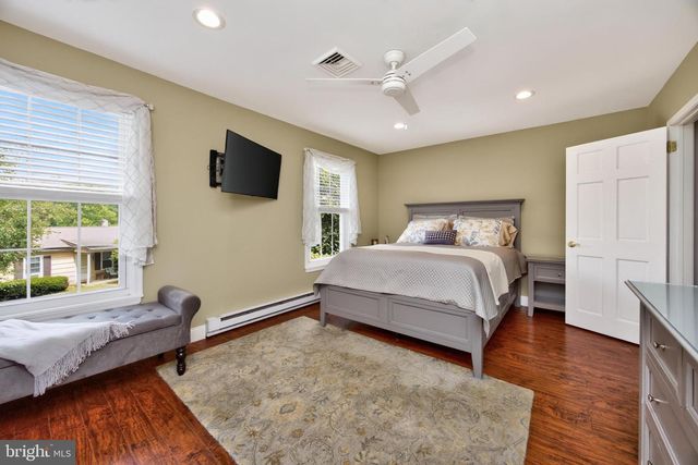 14 WINDEMERE CT, Downingtown, PA 19335